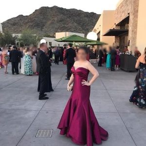 Camille La vie Maroon dress